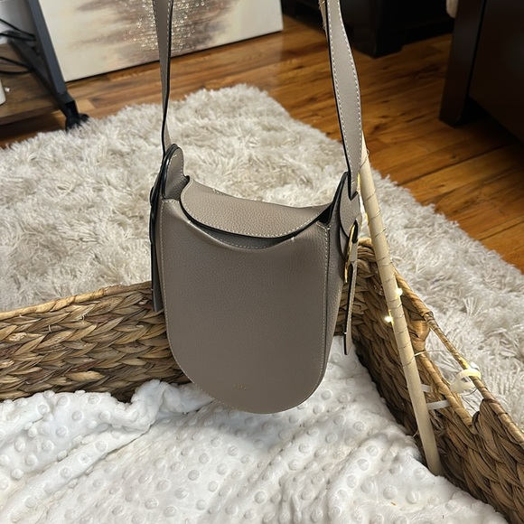 Chloé Darryl Long Crossbody - Picture 13 of 13